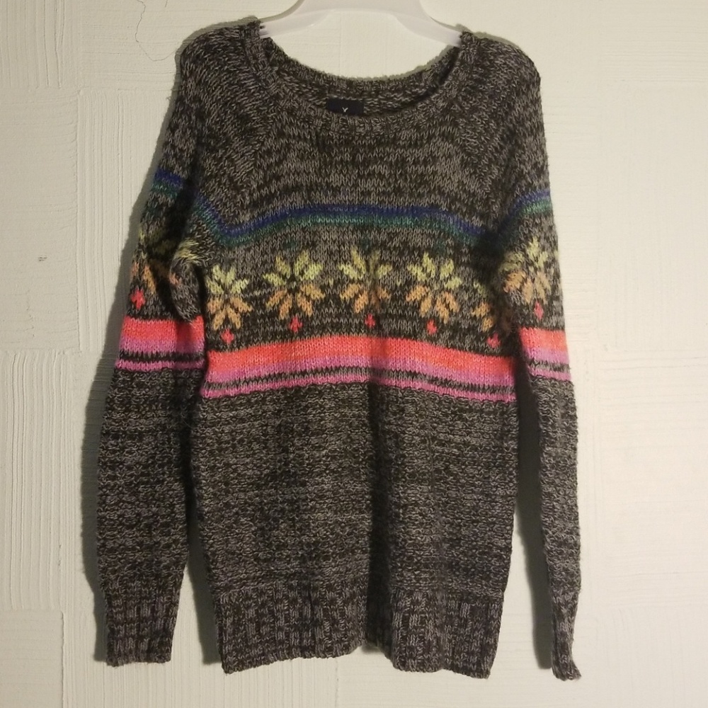 American Eagle Sweater